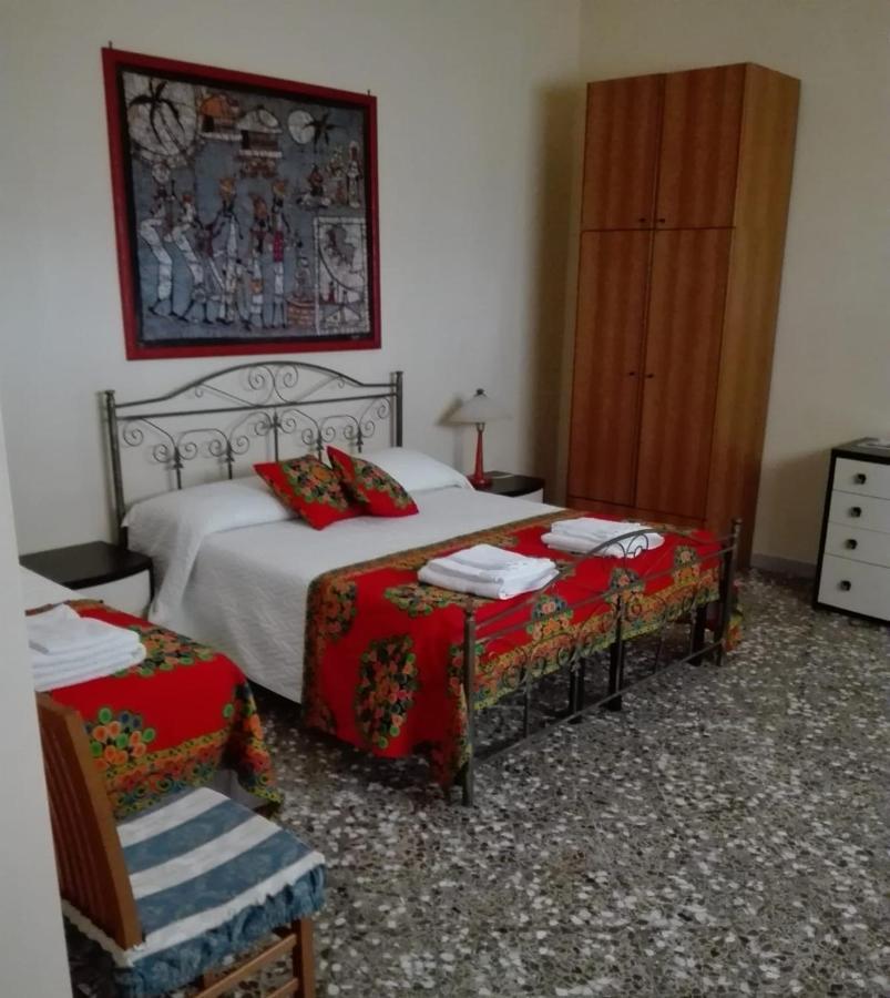 B&B Villa Vittorio Galatone Exteriör bild